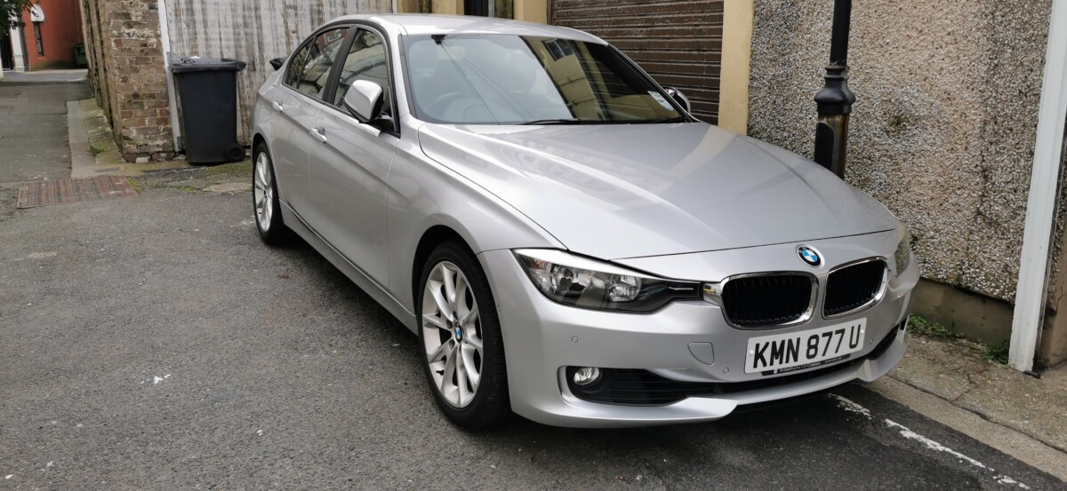 BMW 2.0 328i